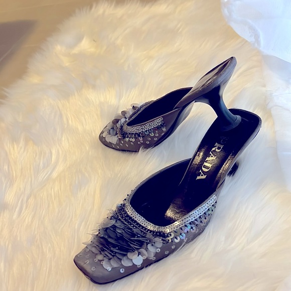 Amazing vintage Prada mules one of a kind - Picture 1 of 4